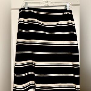 Black and White Stripped Pencil Skirt, Size Medium (M)